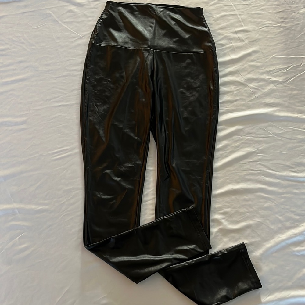 Faux leather leggings